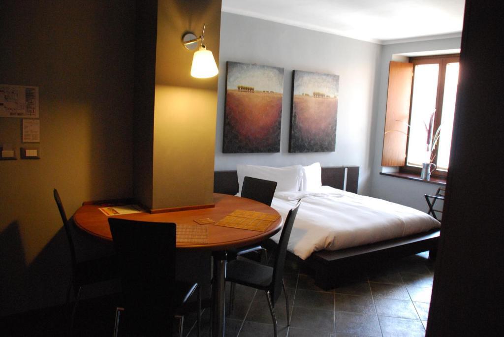 Residence Corona Grossa Чирие Номер фото
