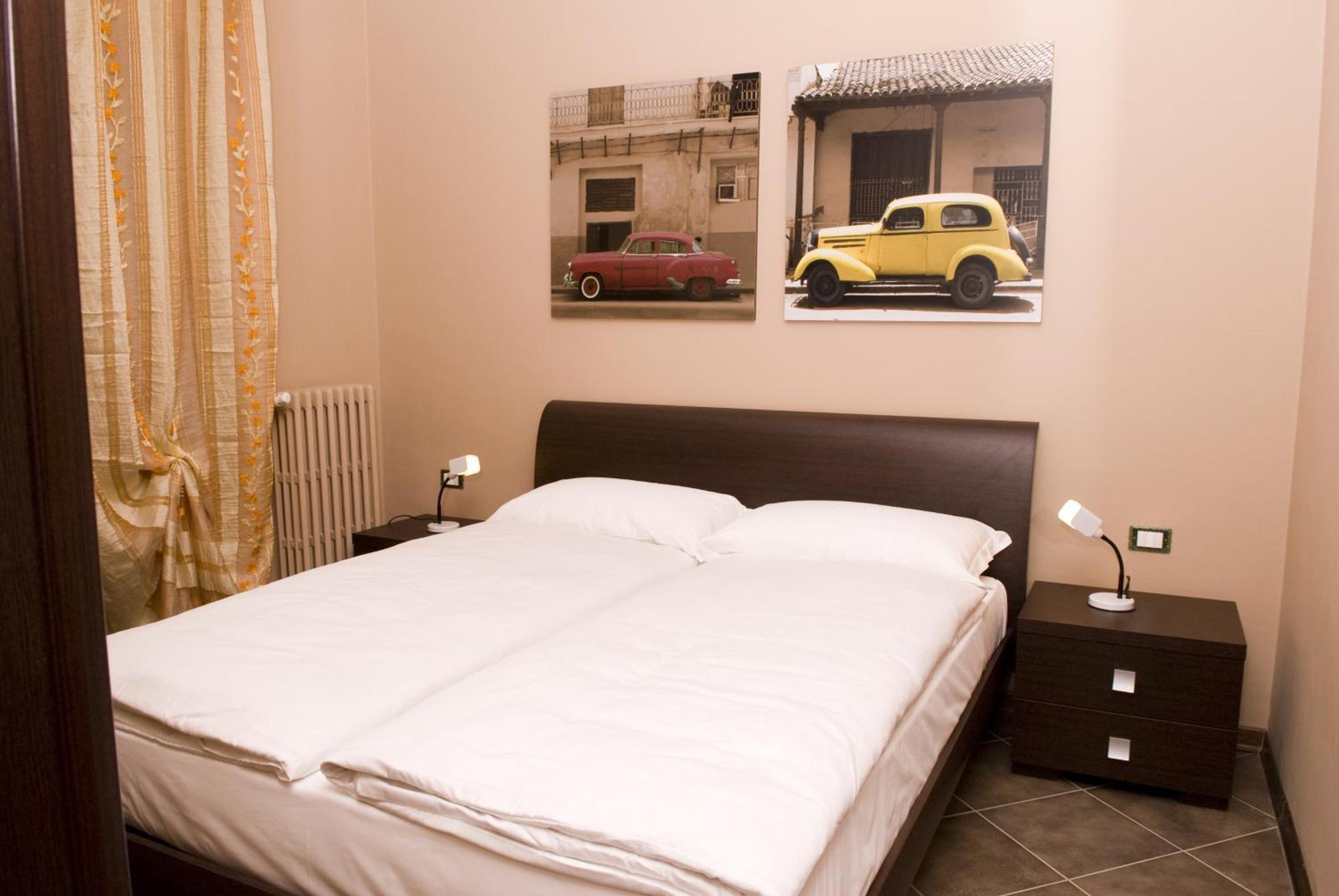 Residence Corona Grossa Чирие Экстерьер фото